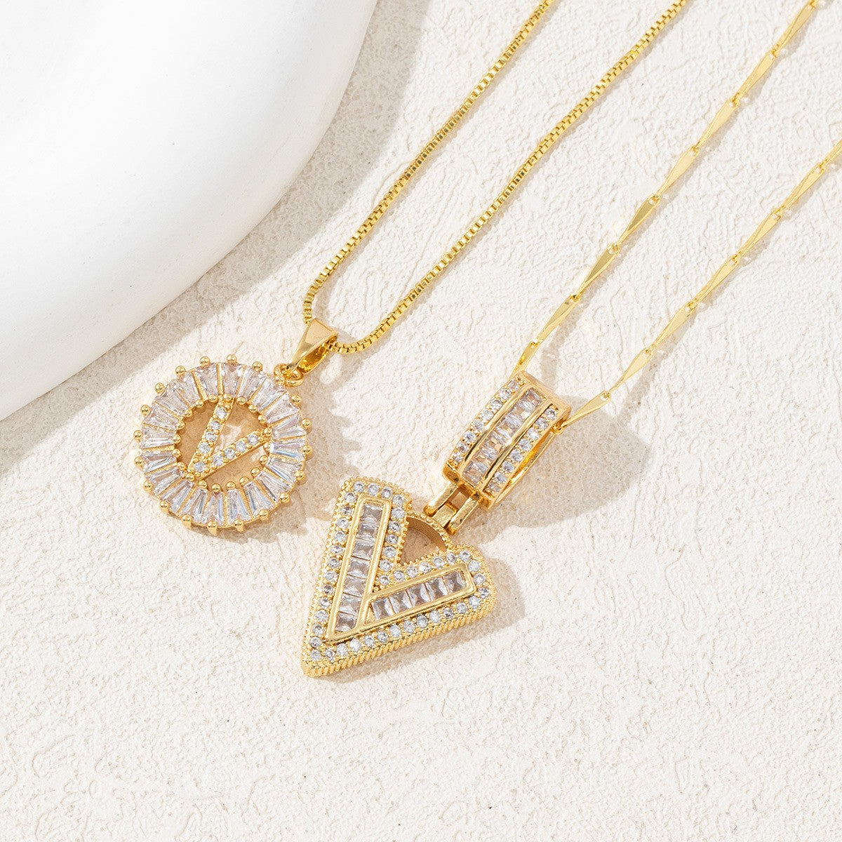 8bdaf2f3-62f3-4bd8-be25-c1d7a70468e9